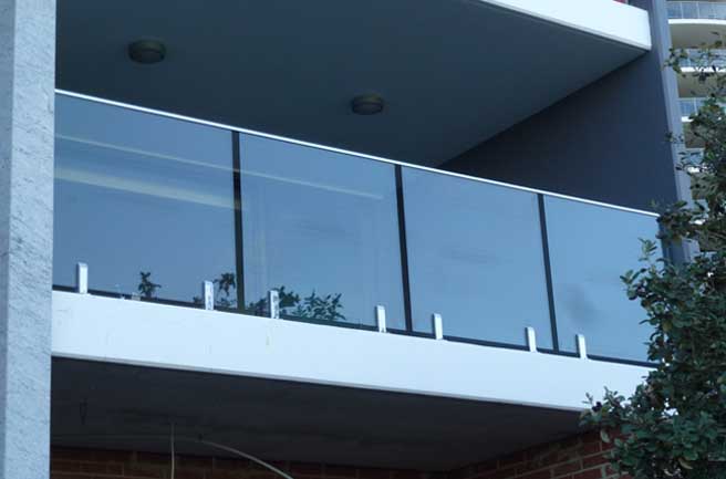Stainless Steel Glass Fencing