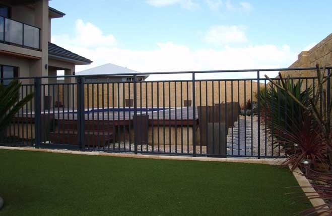 Aluminium Pool Fencing