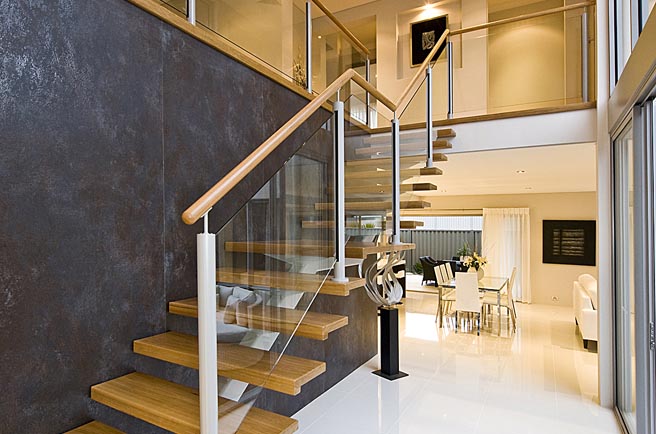 Semi-Frameless Glass Staircases