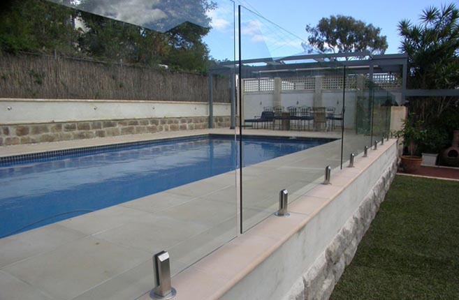 Stainless Steel Pool Fencing Perth