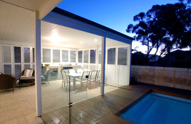 Modern Home Frameless Glass Pool Fencing