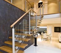 Semi-Frameless Glass Staircases