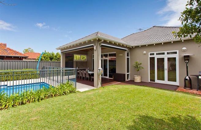 Aluminium Pool Fence